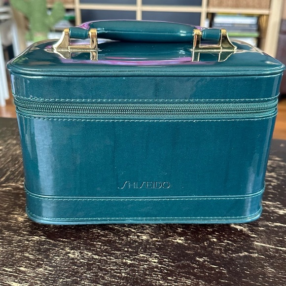 Shiseido Handbags - Shiseido Emerald Green Vanity Case